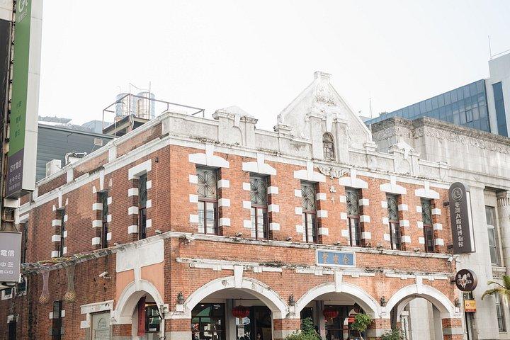 Taichung Rail and River Shared Walking Tour (Tip-based)