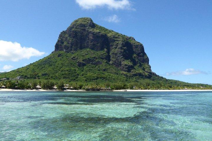 Avventura escursionistica di 2 giorni Le Morne Mountain e sette cascate