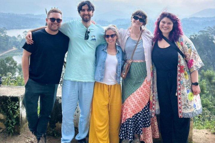 8-Day Kerala Tour – Kochi, Munnar, Thekkady, Alleppey & Kovalam