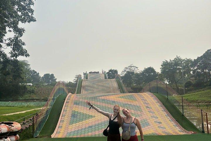 Hanoi Rainbow Slide e l'alimentazione degli animali mezza giornata