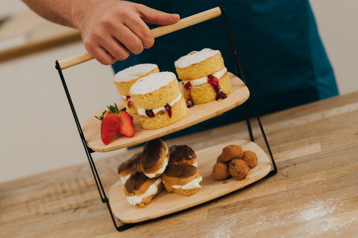 East London British Baking Masterclass chá da tarde icônico