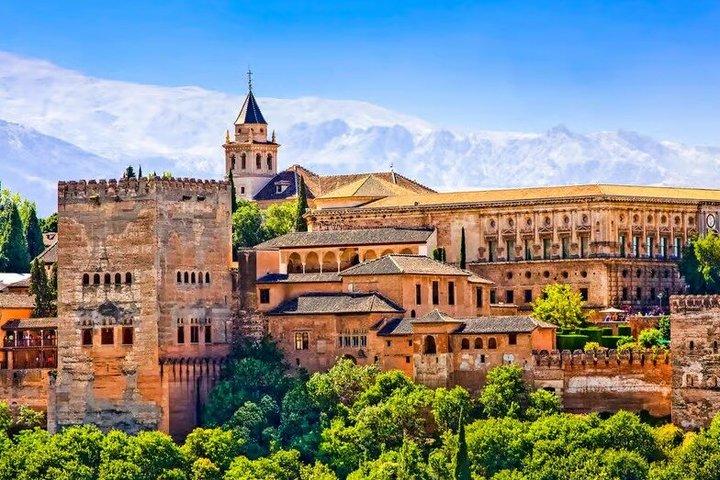 Alhambra und Nasrid Palast Tickets Eintrittshilfe + Touristenzug