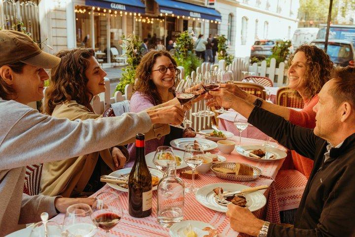 NEW Paris Food Tour by the Eiffel Tower: jantar VIP e champanhe