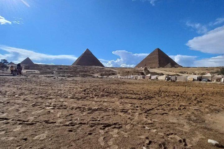 GEM og pyramider fra Hurghada flyvning