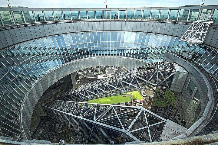 大阪の梅田スカイビル＆空中庭園展望台チケット