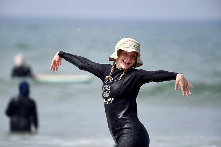 2 hours surf lesson in Agadir