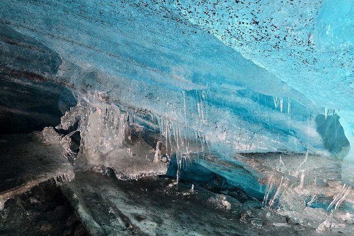 ケルカヤ・スユパリナ氷河終日探検隊