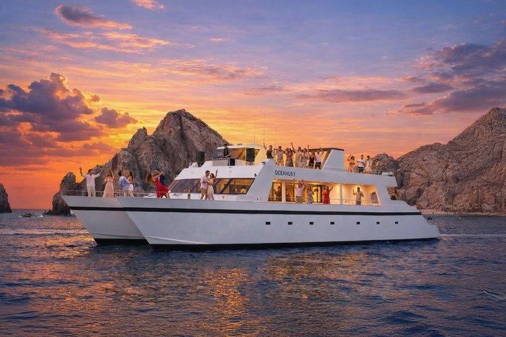 Oceanus Solnedgång Partykryssning i Cabo San Lucas