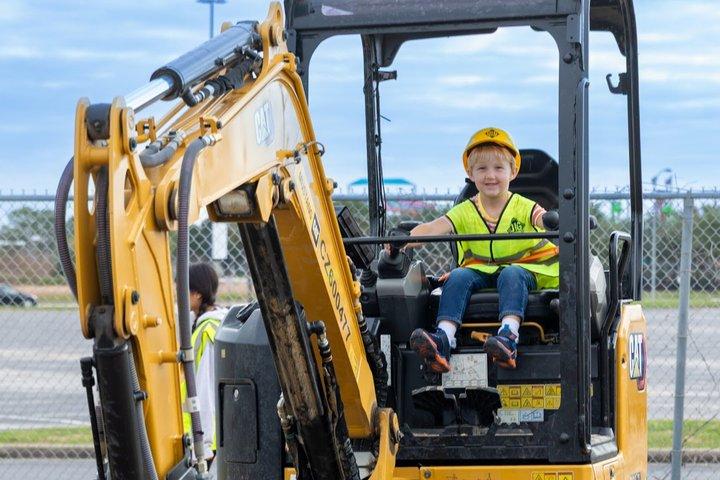 Dig World Grapevine: Construction Adventure Park Admission Ticket