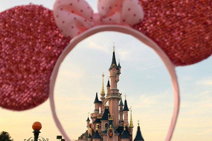 CDG、オルリー、パリ間のディズニーランド・パリのプライベート送迎
