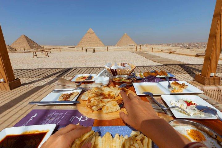 Luxe Gizeh Piramides Tour met ontbijt & Camel Ride Experience