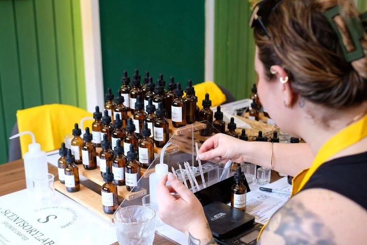 バリ島クタパフュームワークショップ Master class Experience in Bali