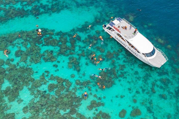 Excursion d'une journée à Phi Phi, Maya, Khai et Pileh en catamaran au départ de Phuket