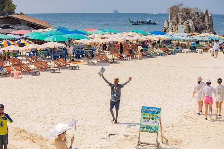 Phi Phi, Maya, Khai and Pileh Day Trip by Catamaran From Phuket