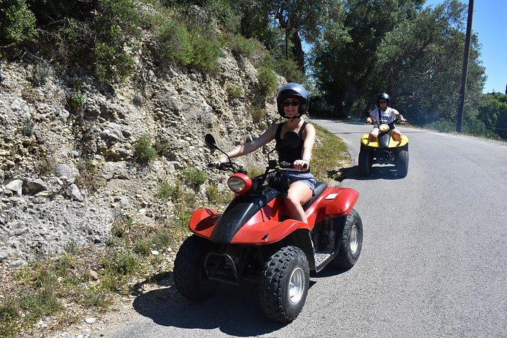 ATV-safari/utforskning av Korfu