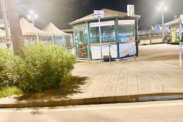 ミラッツォ港へのカターニア空港プライベート送迎