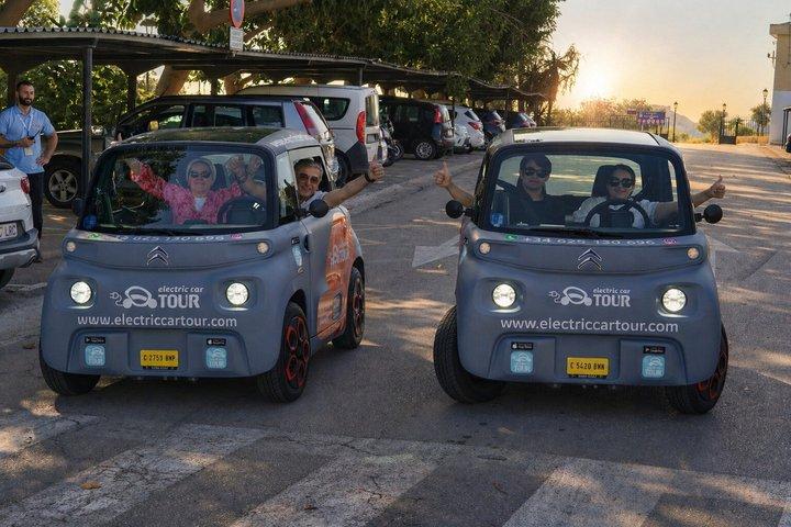 マラガのクリスマスイルミネーション＆ナイトツアー（電気自動車で）