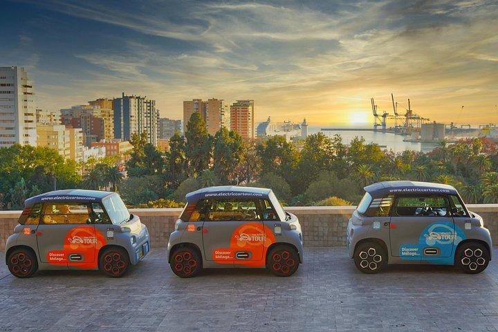 マラガのクリスマスイルミネーション＆ナイトツアー（電気自動車で）