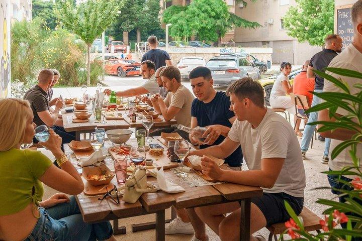 Experiencia de cata de vinos y carnes curadas de Istria