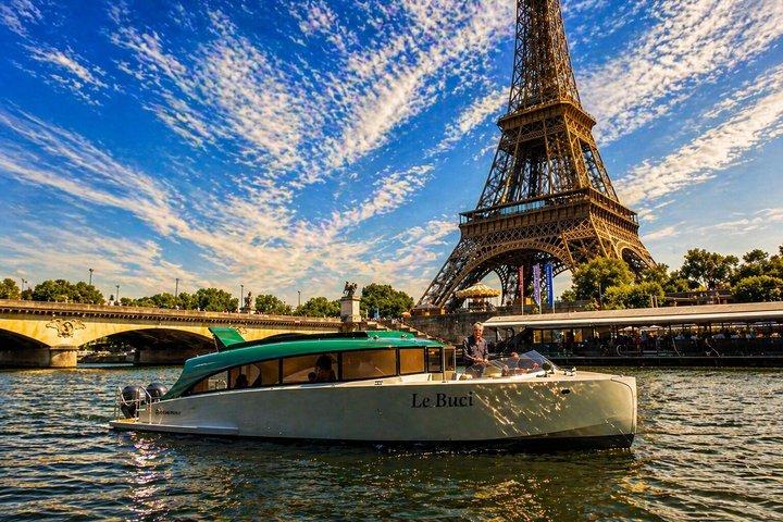 Privé VIP-cruise met proeverij van champagne en macaron