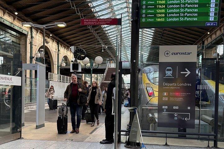 CDG、オルリー、パリ間のディズニーランド・パリのプライベート送迎