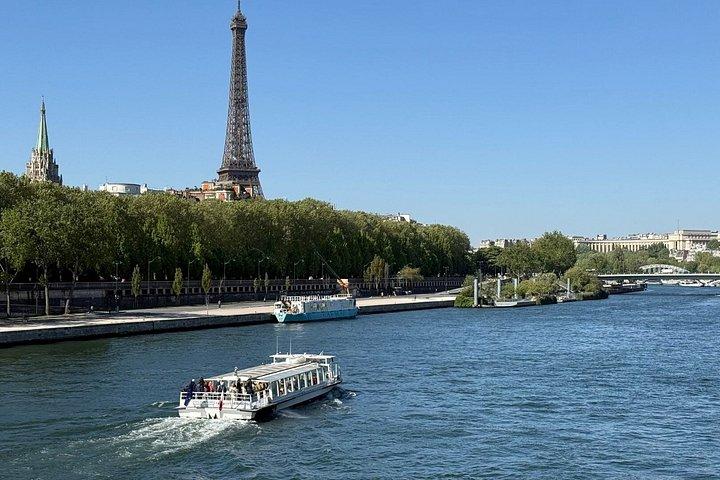 CDG、オルリー、パリ間のディズニーランド・パリのプライベート送迎