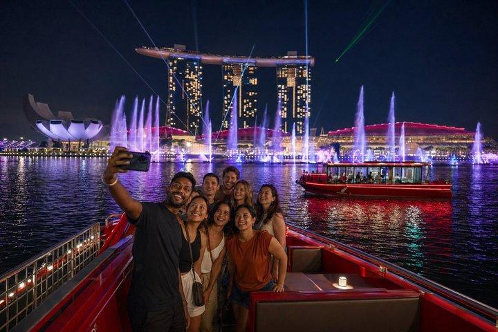 Singapore Starry Night Cruise : Spectra per boot & tuin Rhapsody