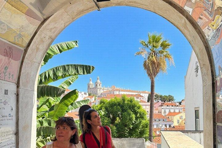Visite de Lisbonne : Château coupe-file + Vieille Ville ( & expérience Fado)