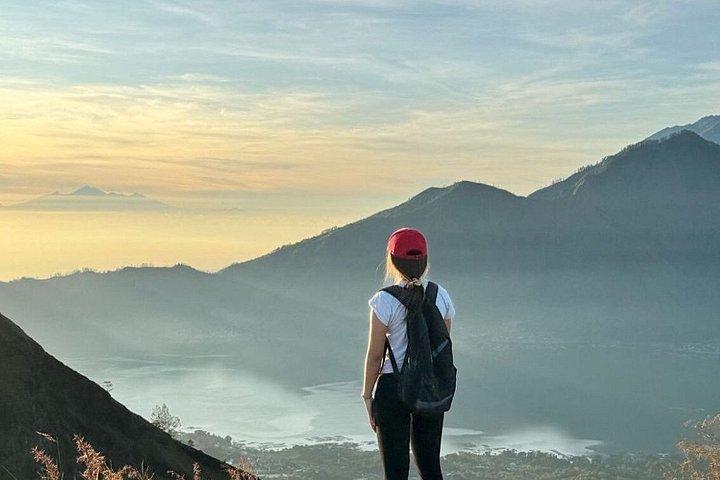 Monte Batur Sunrise Trekking com Hotel Pickup e Hot Spring