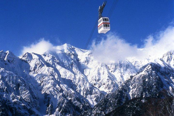 Dagtrip naar Shin-Hotaka Ropeway Snow Corridor