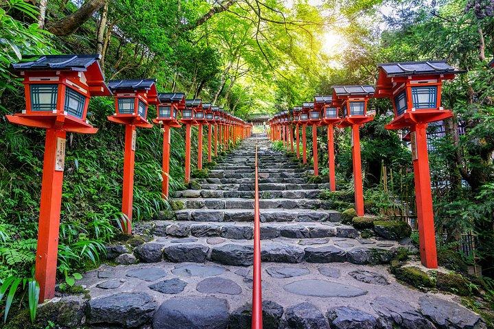 京都の見どころ：英語ドライバー付きカスタムプライベートツアー