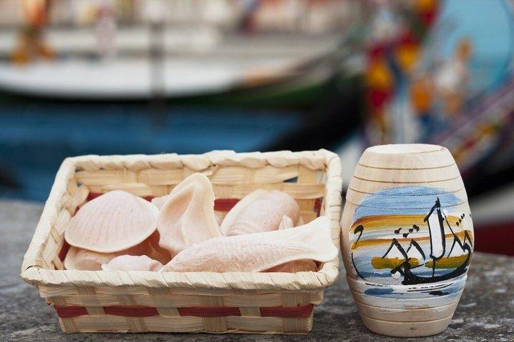 Full Day Excursion to Aveiro and Costa Nova from Porto