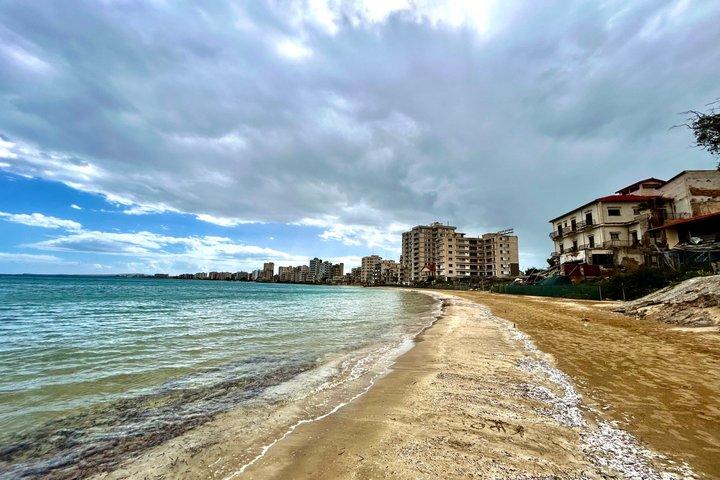 Cyprus: Private Varosha Ghost Town Tour