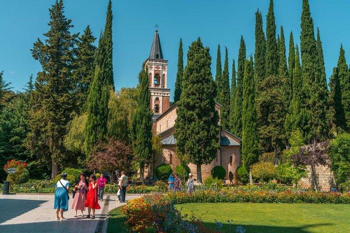 Tour di un giorno del vino di Tbilisi a Kakheti Telavi Sighnaghi Bodbe