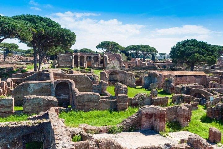 Rovine di Ostia Antica e gita di un giorno sulla spiaggia di Ostia con trasporto