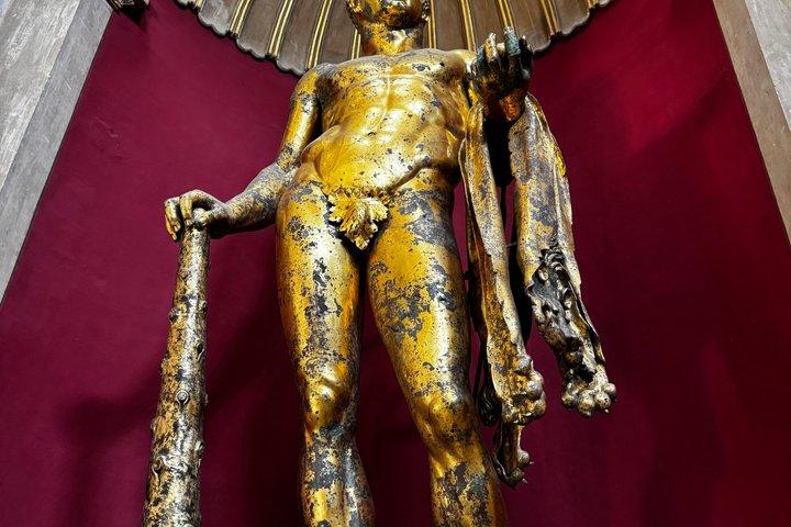 Visita de grupo pequeno aos Museus do Vaticano com acesso à Basílica de São Pedro