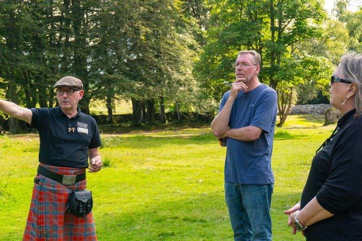 De Inverness: Excursão de um dia pelo Castelo de Cawdor, Hairy Coos e Cairngorms
