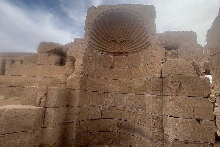 Meio dia privado no Templo Dendera de Luxor