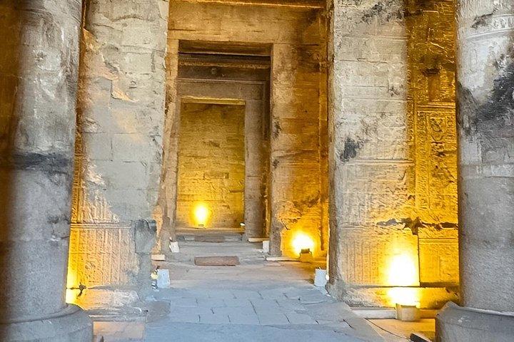Meio dia privado no Templo Dendera de Luxor