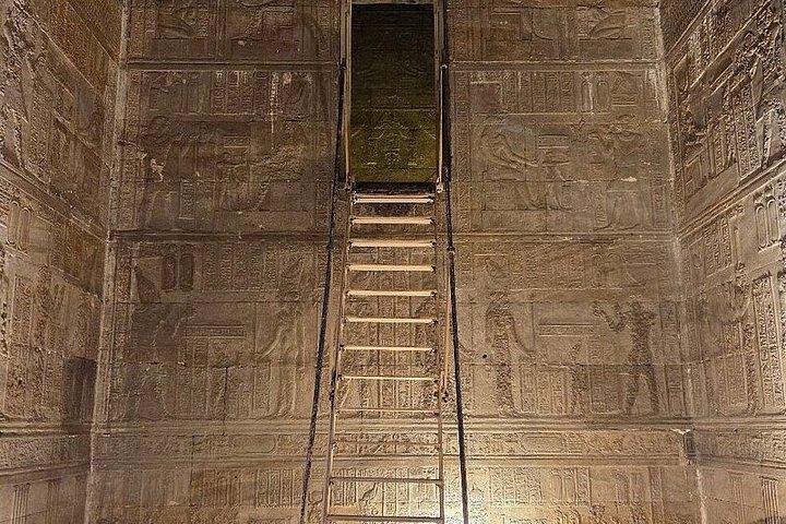 Meio dia privado no Templo Dendera de Luxor