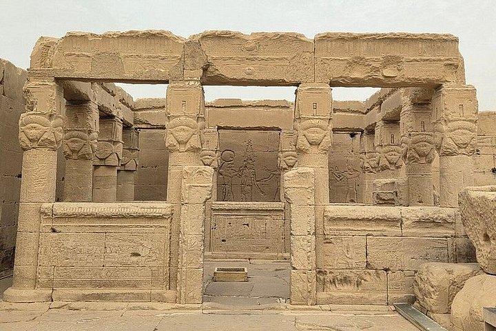 Meio dia privado no Templo Dendera de Luxor