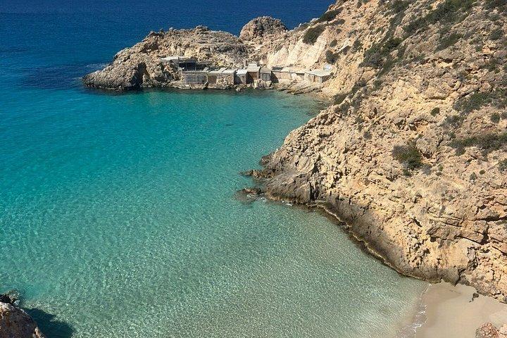 Ibiza in 4x4: Es Vedrà, calette e tramonto