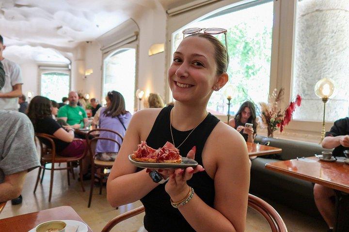 バルセロナ1日：サグラダ・ファミリア、グエル公園、ラ・ペドレラ、タパス