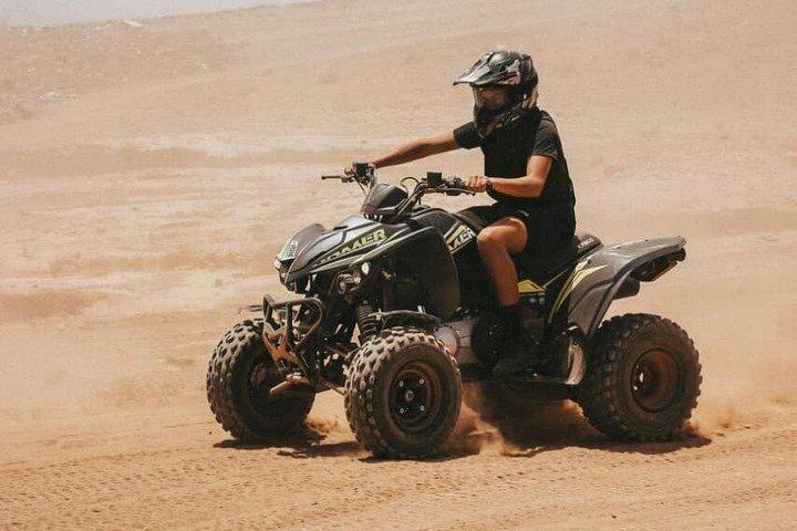 Deserto di Agafay: Quad, Giro in cammello, Cena e spettacolo da Marrakech