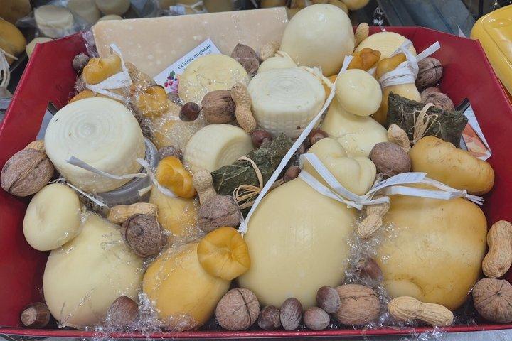 Sorrento Food & Walking Tour: Citrus Groves, Street Food & Spritz