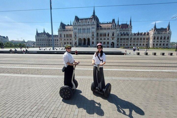 Budapest Live Guided City Segway Tours Buda & Pest