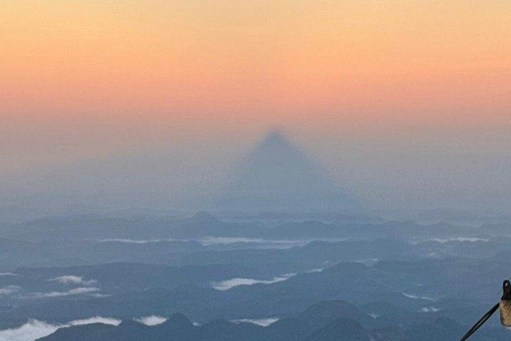 コロンボまたはニゴンボからオールインクルーシブアダムスピークエピックガイド付きハイキング