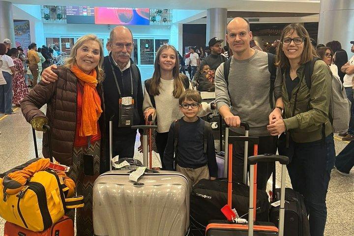 Trasferimento privato dall'aeroporto di Santo Domingo (SDQ) a un hotel di Punta Cana.