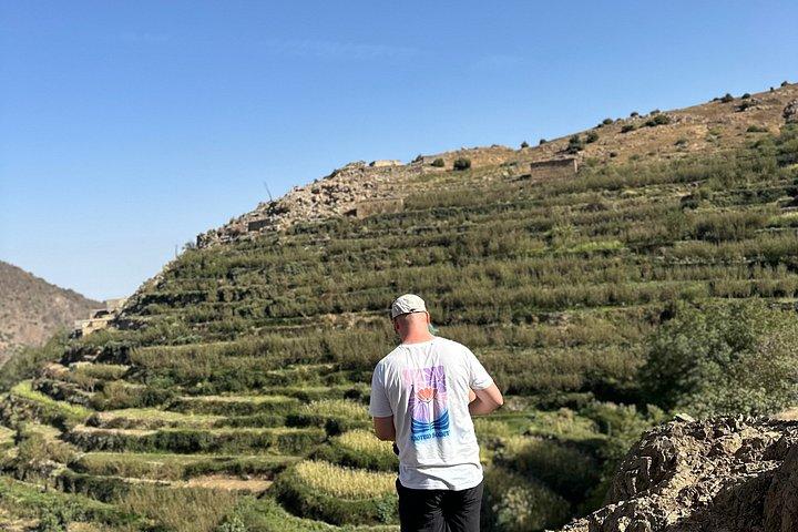 アトラス山脈2 - デイトレッキング : アッザーデン渓谷の脱出