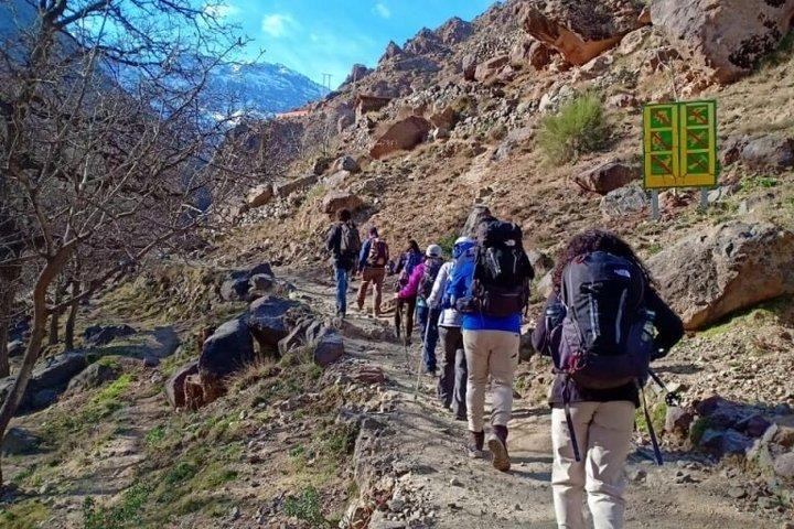 アトラス山脈2 - デイトレッキング : アッザーデン渓谷の脱出